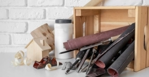 4 ÓRÁS HIBRID WORKSHOP: Barkács Alapok, Gépek és Saját Képkeret